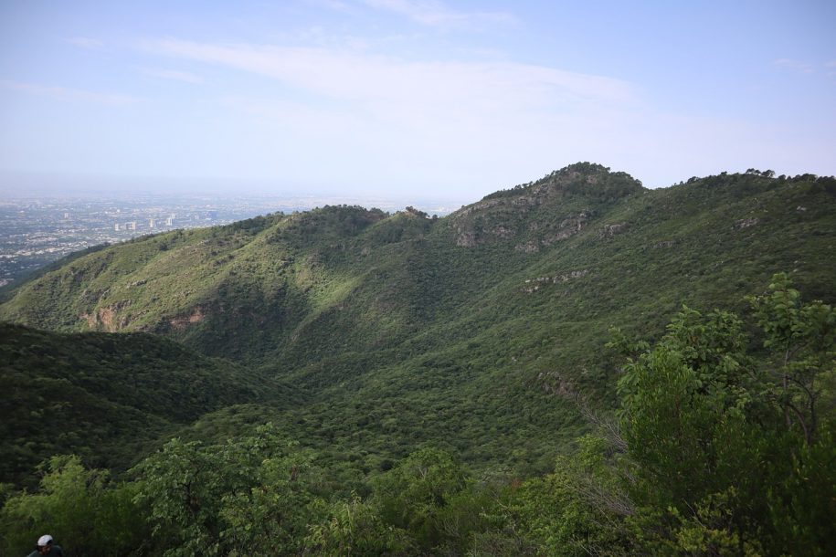 An image of blog post for hiking in Islamabad