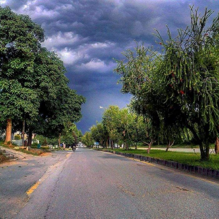 An image of a road in one of the Posh areas in Islamabad